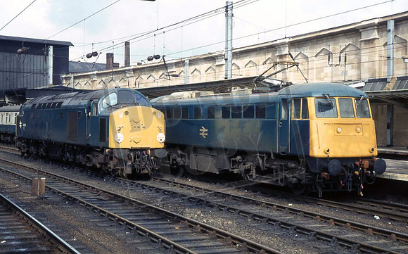 40105UN CARLISLE