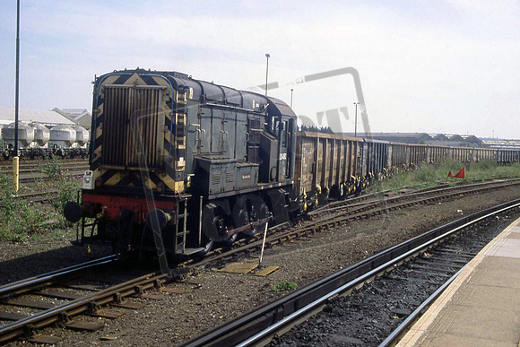 08480UN EASTLEIGH 28-7-1999