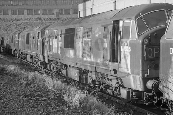 6335 TTP OLD OAK COMMON 1969 BRIAN LOCKWOOD (C) TRANSPORT TOPICS