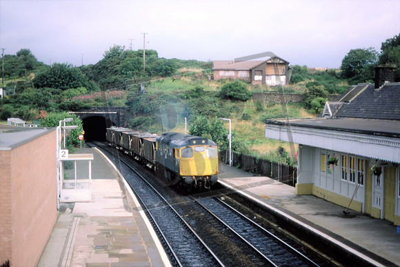 27004 UNB NORTH QUEENSFERRY 28-8-1985