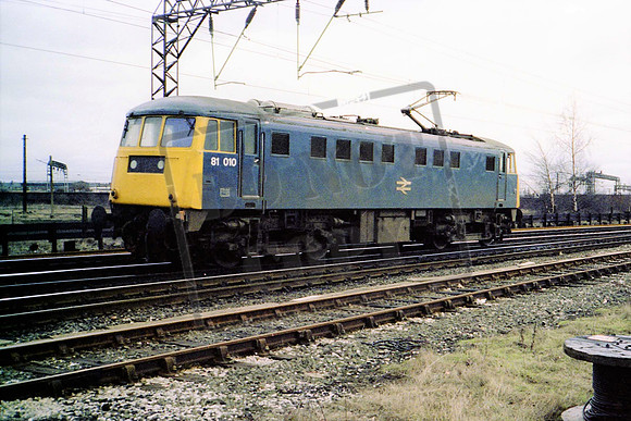 81010UNB CREWE 1982