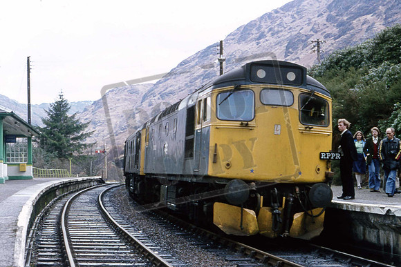 27002 UN & 25146 RPPR GLENFINNAN