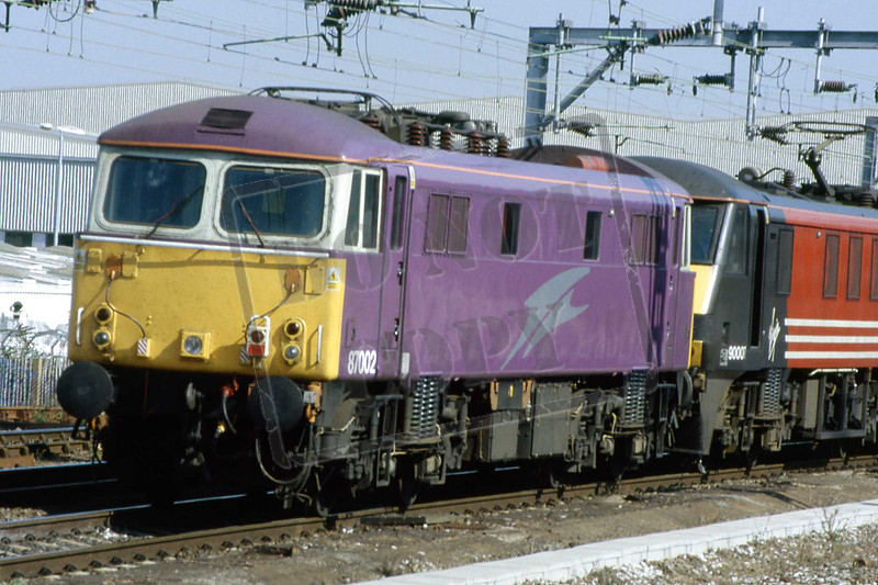 British Railway Photographs | CLASS 87 COLOUR