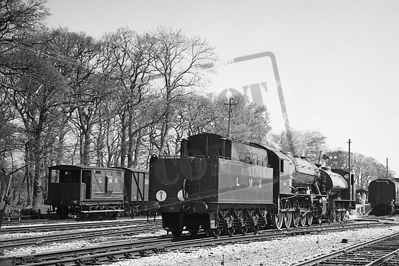 LMR600 & 195 LISS 30-4-1966