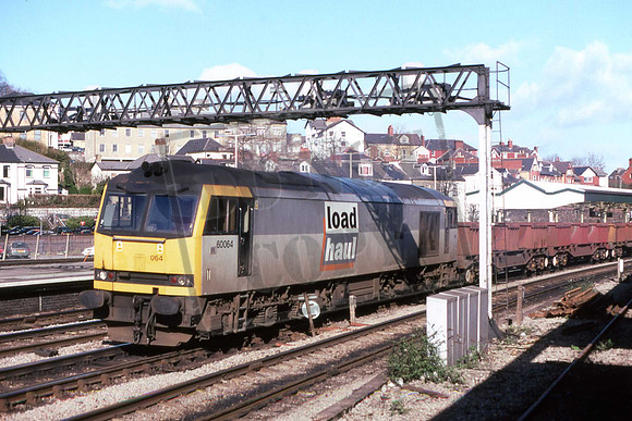 60064 MH NEWPORT 1999 MARTIN HIGH