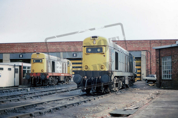 20156 SD HMS ENDEAVOUR 20144 THORNABY 11-2-1990 STEPHEN DALE