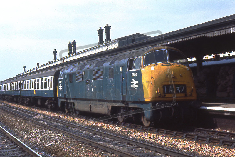 British Railway Photographs | CLASS 42/43 WARSHIPS COLOUR