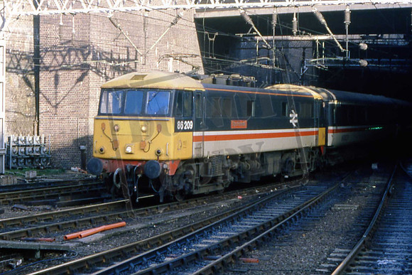 86209UN BIRMINGHAM NEW STREET 1989