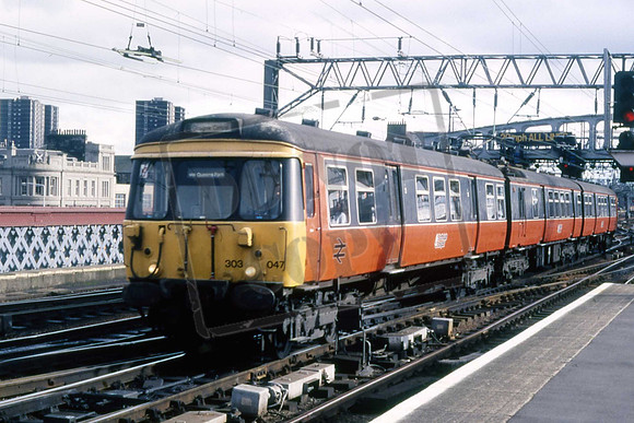 303047 GLASGOW CENTRAL 11.40 EX NEILSTON 1988