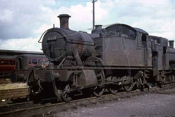 5571 UNS5571  TAUNTON 1960s