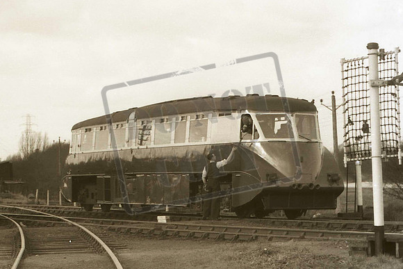 TTPW4 W4 BR GWR RAILCAR KENNINGTON 20-3-1952