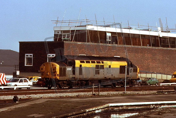 37097 MH READING GENERAL 1993 MARTIN HIGH