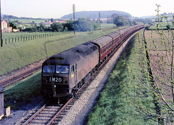 1688UN D1688 NEAR SAUNDERTON 14-11-1965