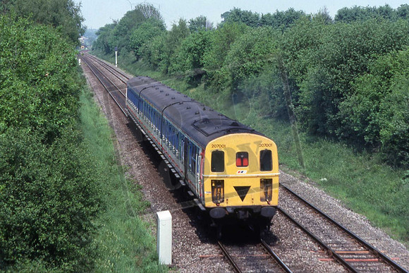207001 MHB NEAR BRAMLEY JUNE 1992 MARTIN HIGH