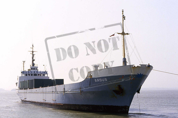 ARGUS GERMAN FEEDER CONTAINER VESSEL ARRIVING FELIXSTOWE INNER HARBOUR 1988