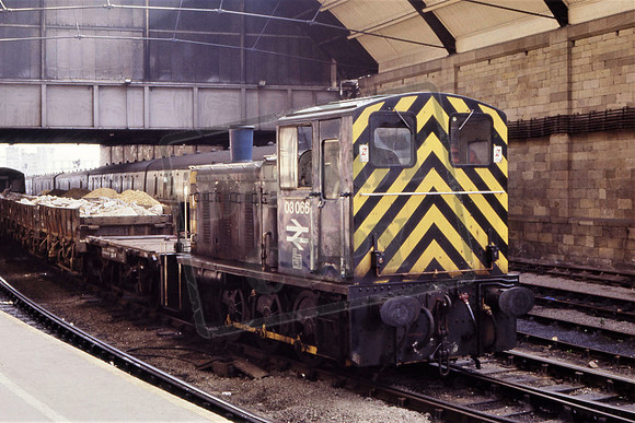 03066 (Cat No UN03066C) Newcastle 1987
