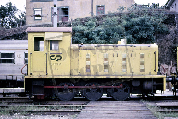 1003 (Cat No POR1003) Campanha 160bhp 0-6-0DM 14-09-86