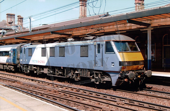 90 008 ipswich c