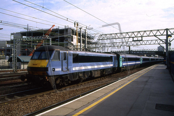 90013 (Cat No UN90013) Stratford 25-06-2009