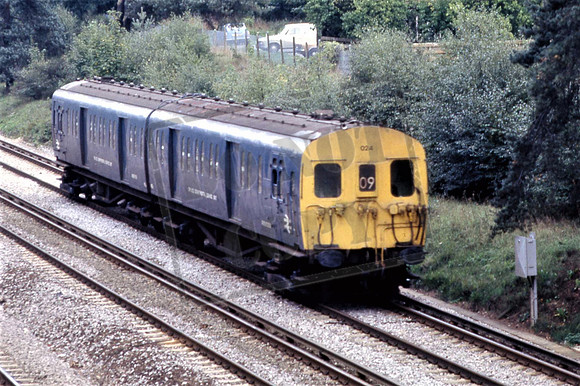 024 EMU DEPARTMENTAL EMU 1976