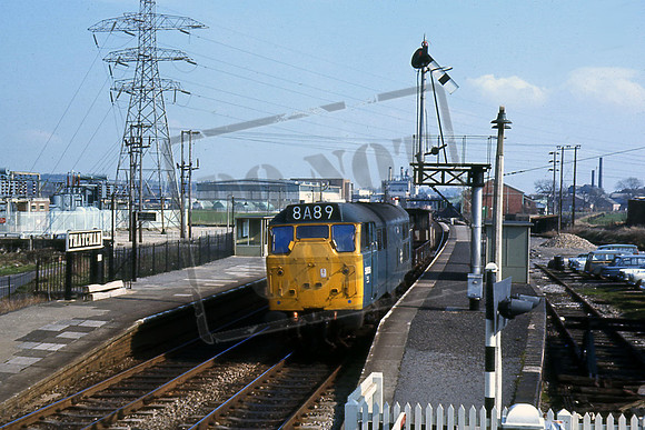 5655 (Cat No TTR10297) Thatcham Station. David Canning