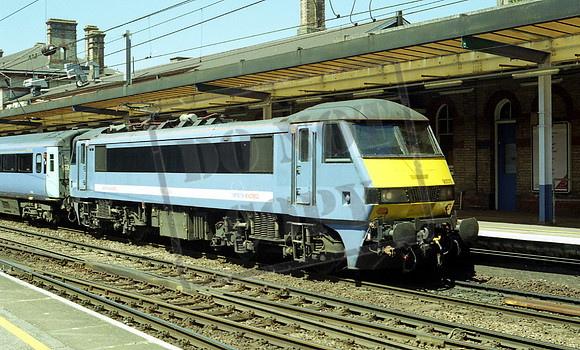 90 015 ipswich 17 6 06 f