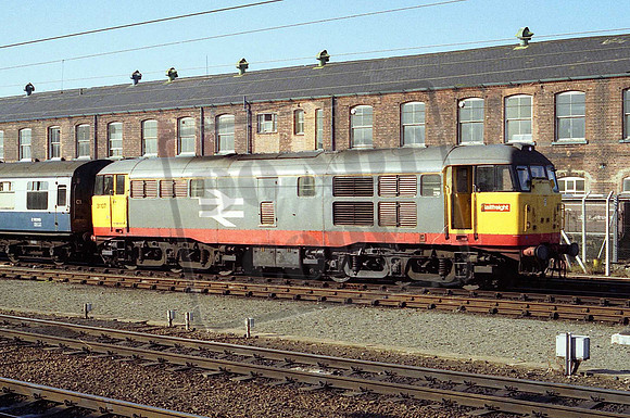 31107 (Cat No MSP31107) Doncaster 30-09-1988 Mike Spencer 165