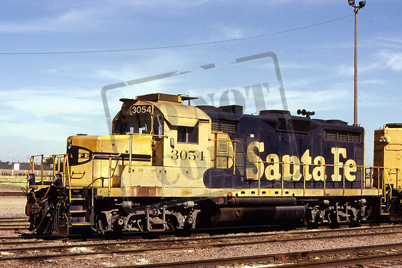 SANTA FE 3054 GP20 ATSF  RIVERBANK, CA. 15-6-1998 PAUL WESTER