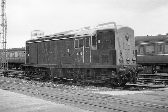8220TTPB STRATFORD 26-4-1970