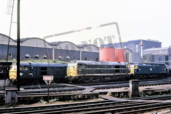 5603 UN 5654 1537 KINGS CROSS 9-7-1971