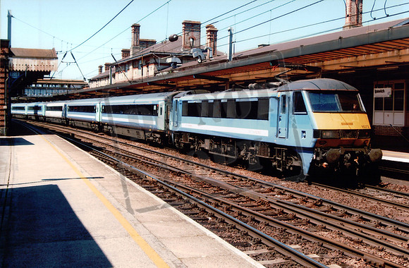 90 002 ipswich e
