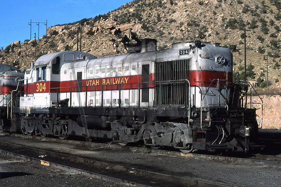 304 RSD4 UTAH RAILWAY At Martin, UT. 15-6-77 Bruce D Barrett