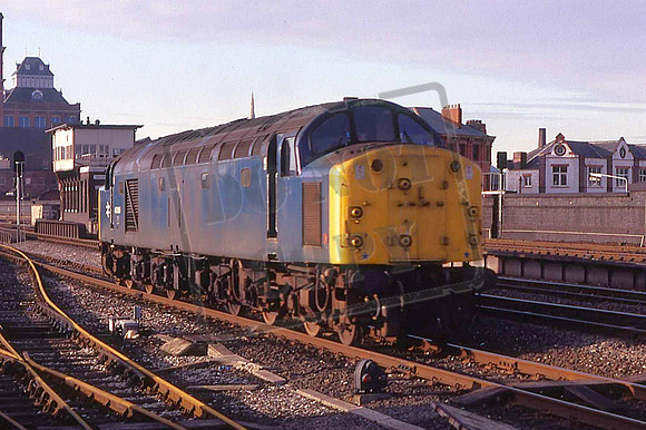 40099 (Cat No UN40099) Manchester Victoria 1983