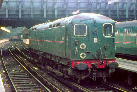 20001UNBUL VICTORIA APRIL 1966