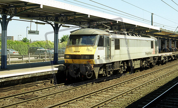 90 045 ipswich 17 6 06 b