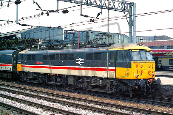 86204 CITY OF CARLISLE (Cat No MSP86204) Crewe 18-04-1987 Mike Spencer 038