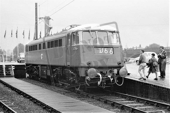 E3056 TTPE BATTERSEA PARK 08-10-60