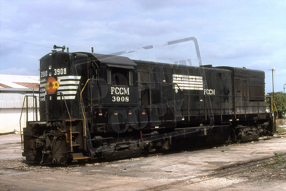 3908 MEX  U23B FCCM CHIAPAY Y MAYAB MEXICO. MERIDAS, YUCATAN DEC 29TH 2000 PAUL WESTER