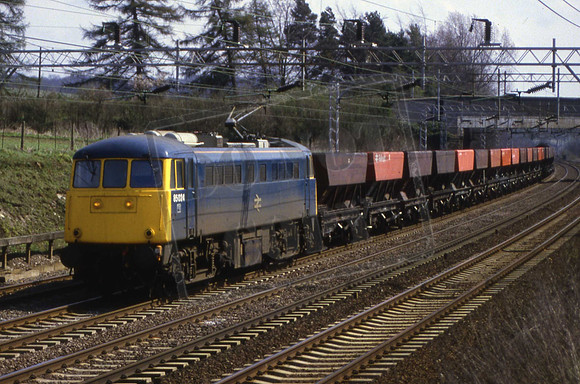 85024 (Cat No KM85024) Norcott Farm Lane bridge, between Northchurch and Tring
