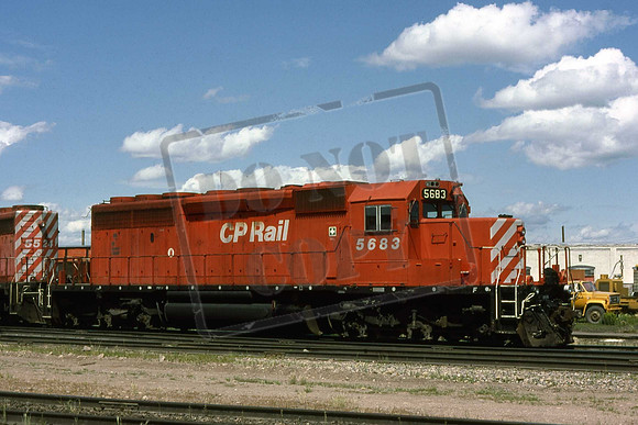 5693 CP RAIL SD40-2 SASKATOON, SACK. 21-07-1993 MARK KNDRACHUK