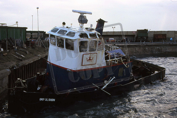 IMPULSION A wreck after salvage. Hamilton Dock, Lowestoft Feb 1990