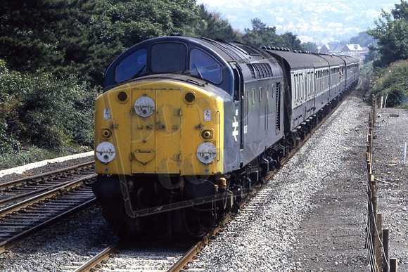 40087 (Cat No UN40087) Colwyn Bay 1982