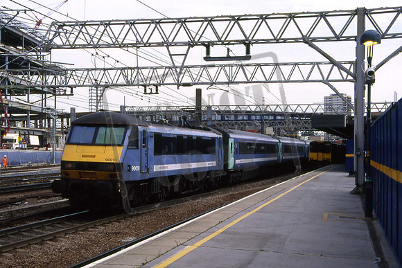 90010 (Cat No UN90010B) Stratford 25-06-2009