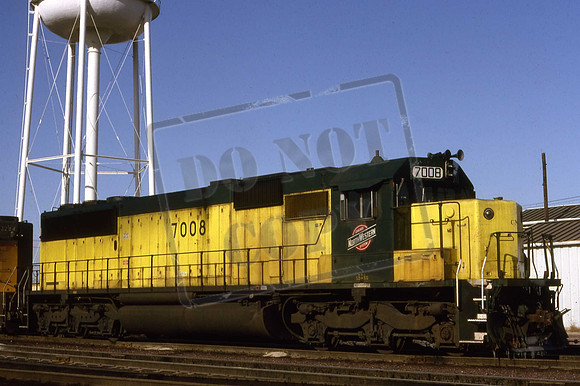7008 CNW7998 SD50 CNW PROVISO YARD. JAN 1993 RICK CONRATH