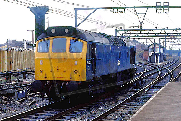 25097 (Cat No UN25097) Guide Bridge 1993