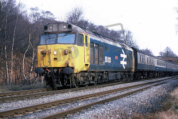 50013 AGINCOURT (Cat No UN50013) Kenilworth, heading south. Train is 1V52, the 1010 Birmingham-Paddington 07-02-1987