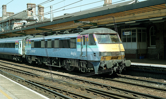 90 013 ipswich 18 6 06 j