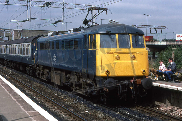 85010 (Cat No UN85010B) Bescot 26-08-1988